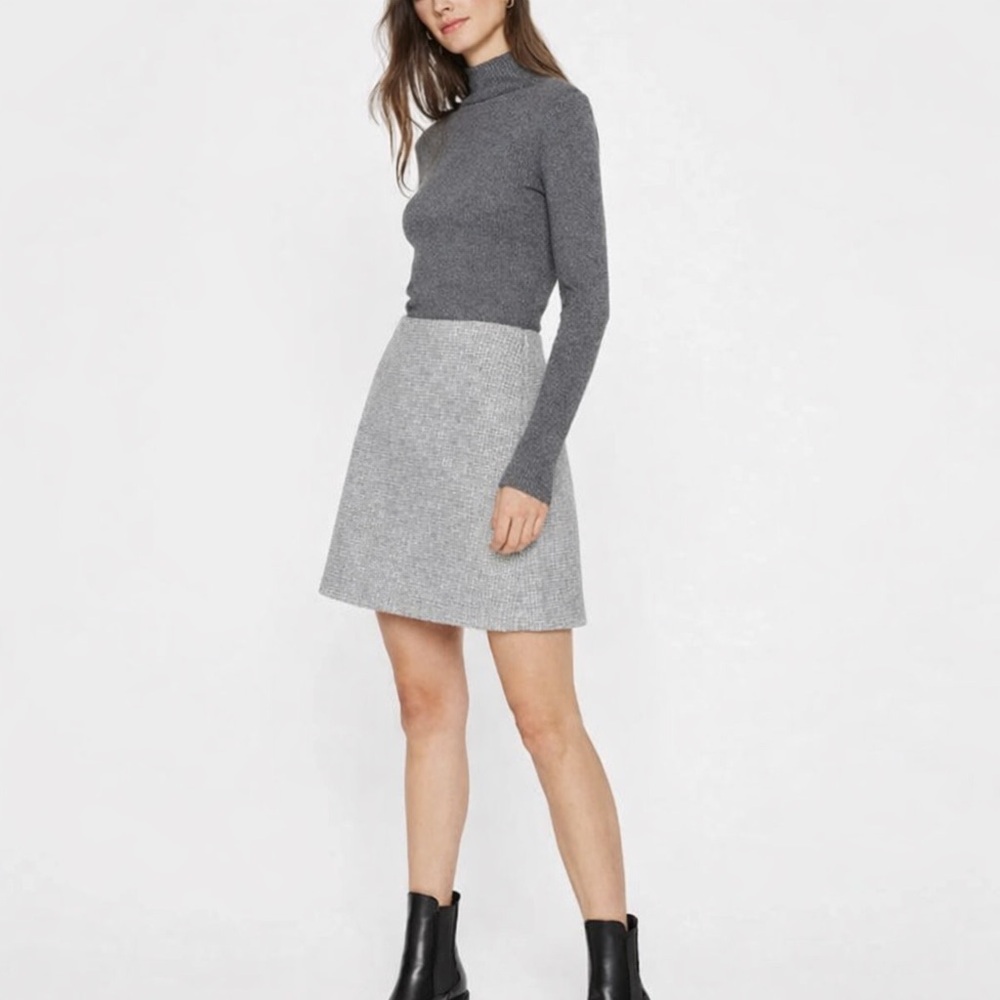 Club Monaco Grey Wool Blend A-Line Mini Skirt | Size 2 | Like New Minimal